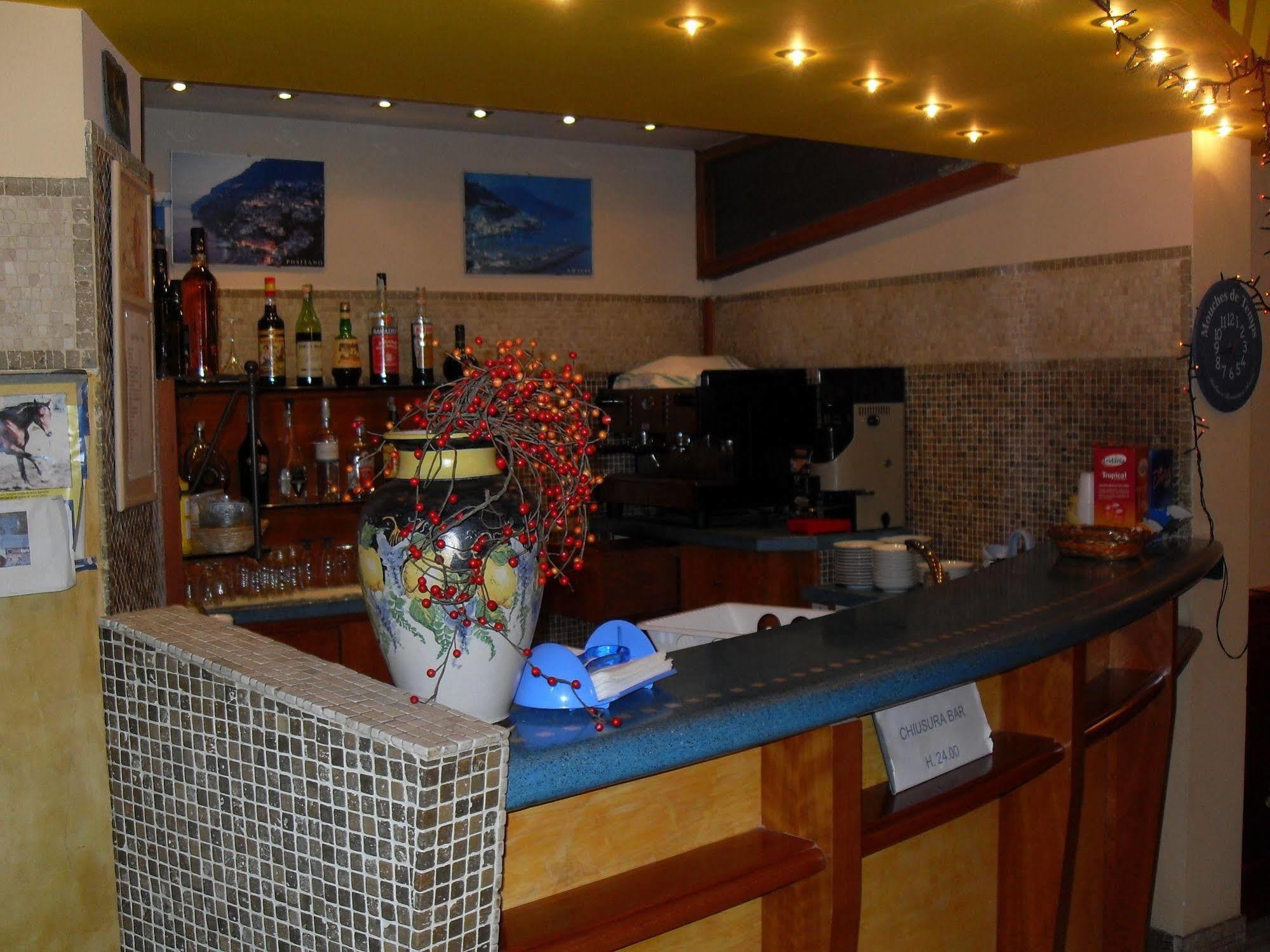 Hotel Pompei Scafati Exteriör bild