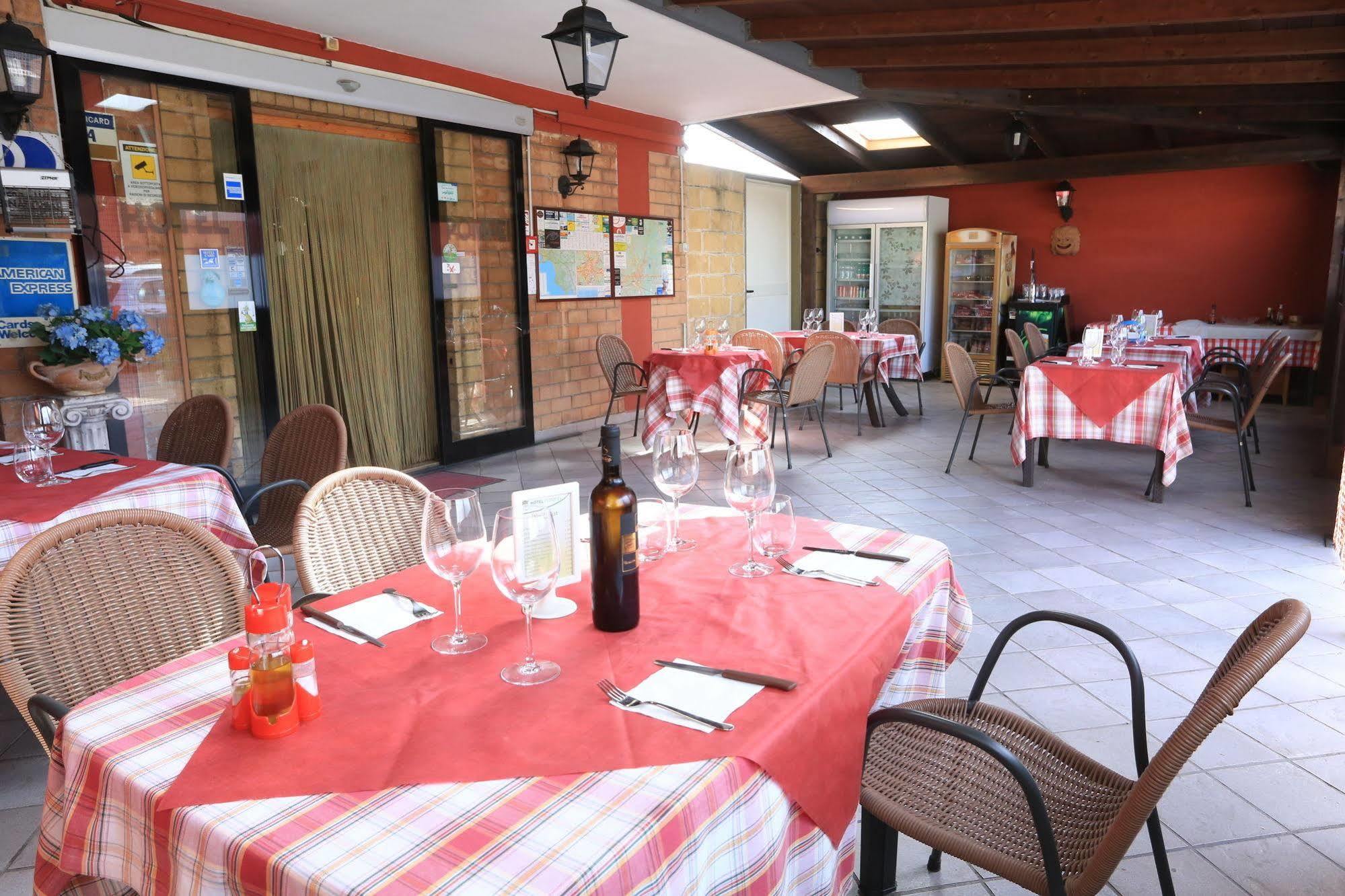 Hotel Pompei Scafati Exteriör bild