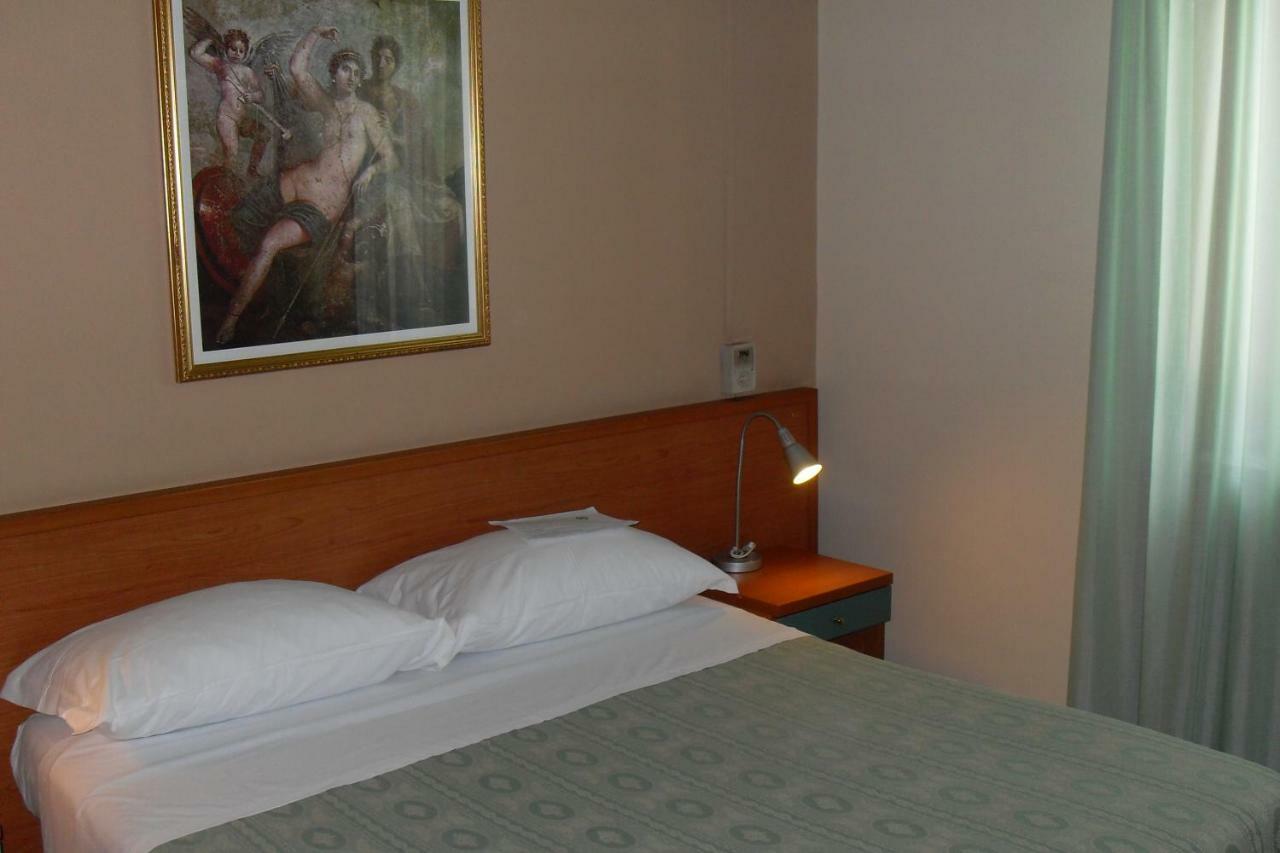 Hotel Pompei Scafati Exteriör bild